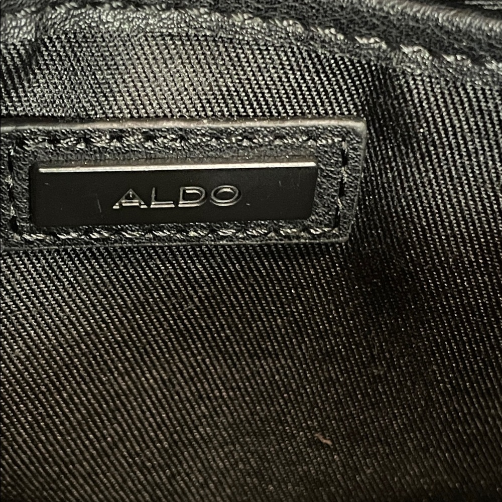 Aldo Elegant Black Quilted Crossbody Bag - Picture 2 of 14